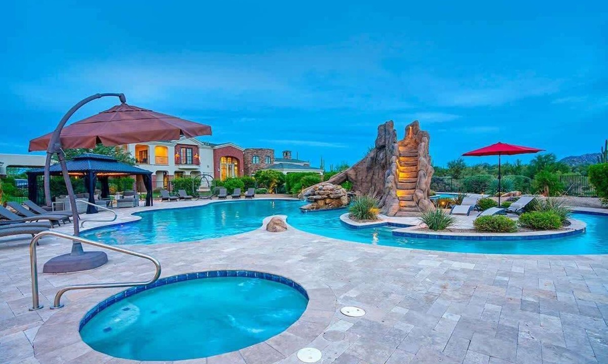 Pinnacle Peak House | The Hozho Horizon Estate