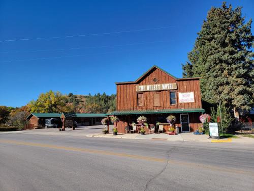 Hulett Hotel | The Hulett Motel