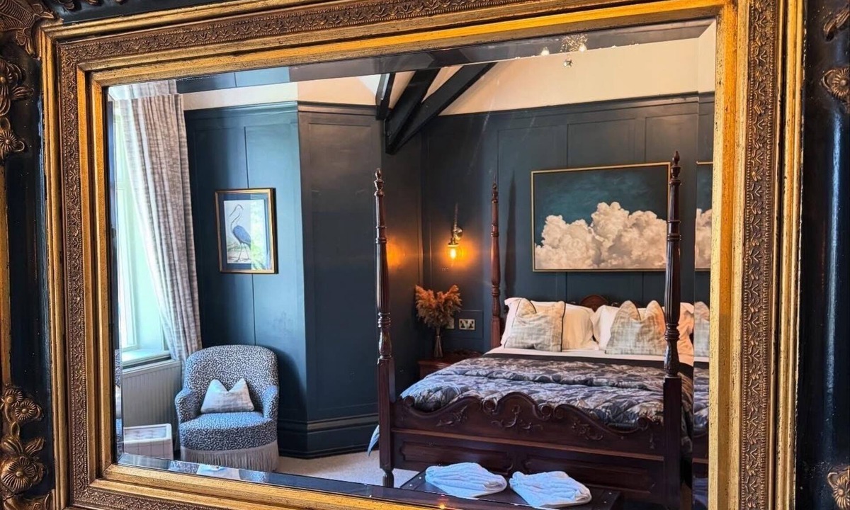 Barrow Upon Soar House | The Hunting Lodge