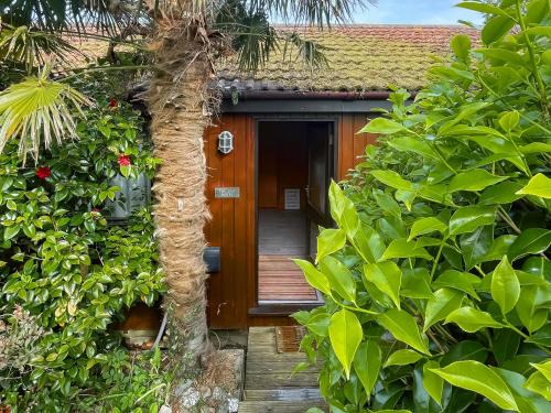 Mylor Churchtown House | The Hut Hotel