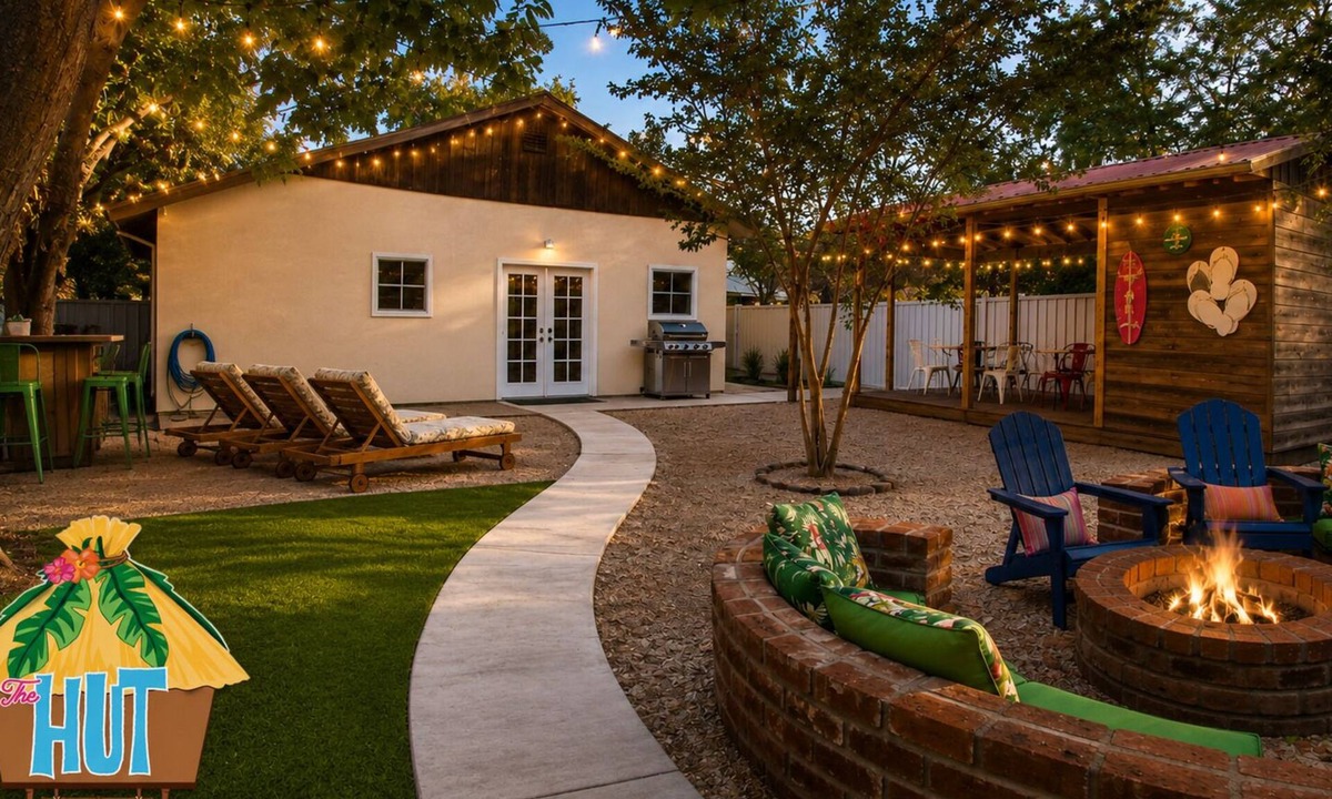 Heart of Lubbock House | The Hut - Lubbock, TX with Tiki Vibes! 🍹🌺