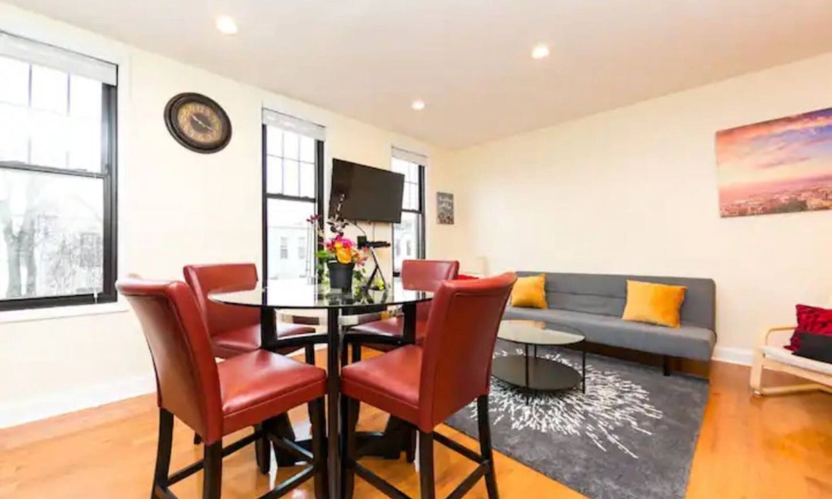 Bushwick Apartment | The Ideal Vacation Home in Brooklyn: