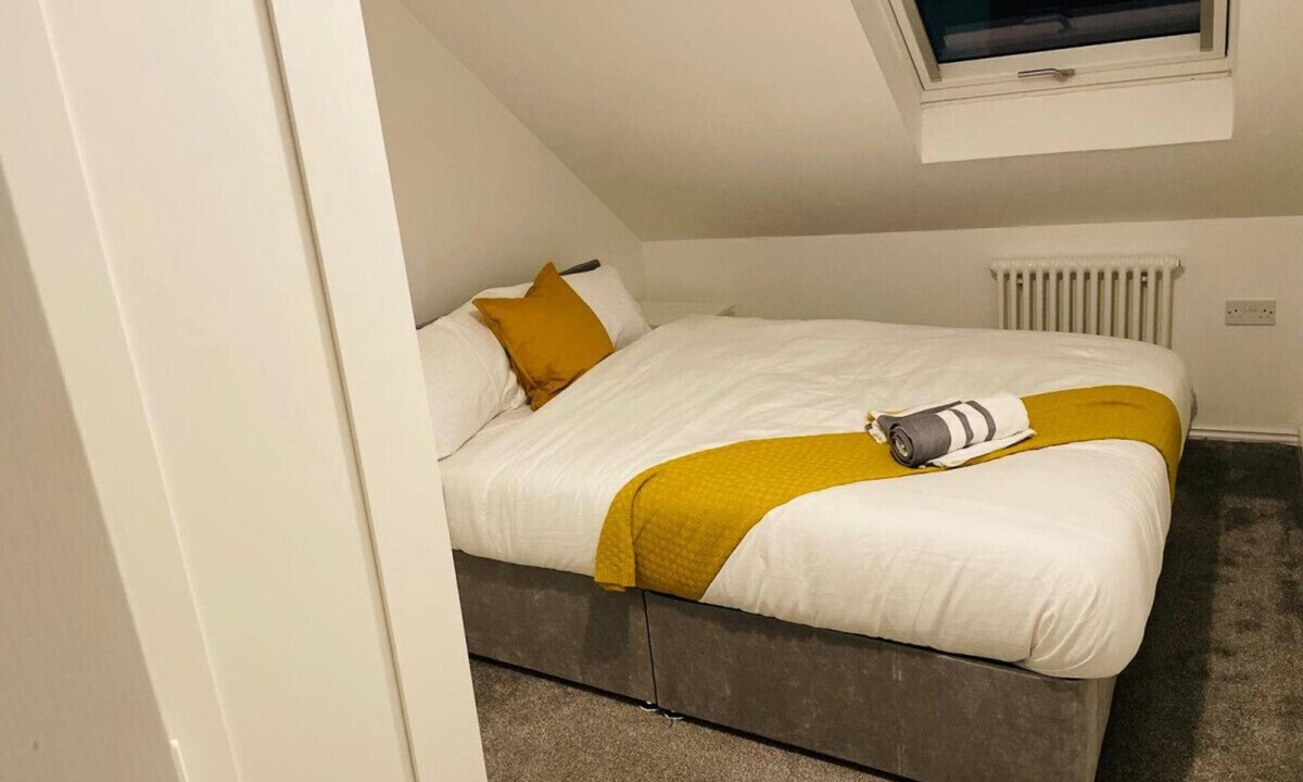 Bolton House | The Immaculate Haven