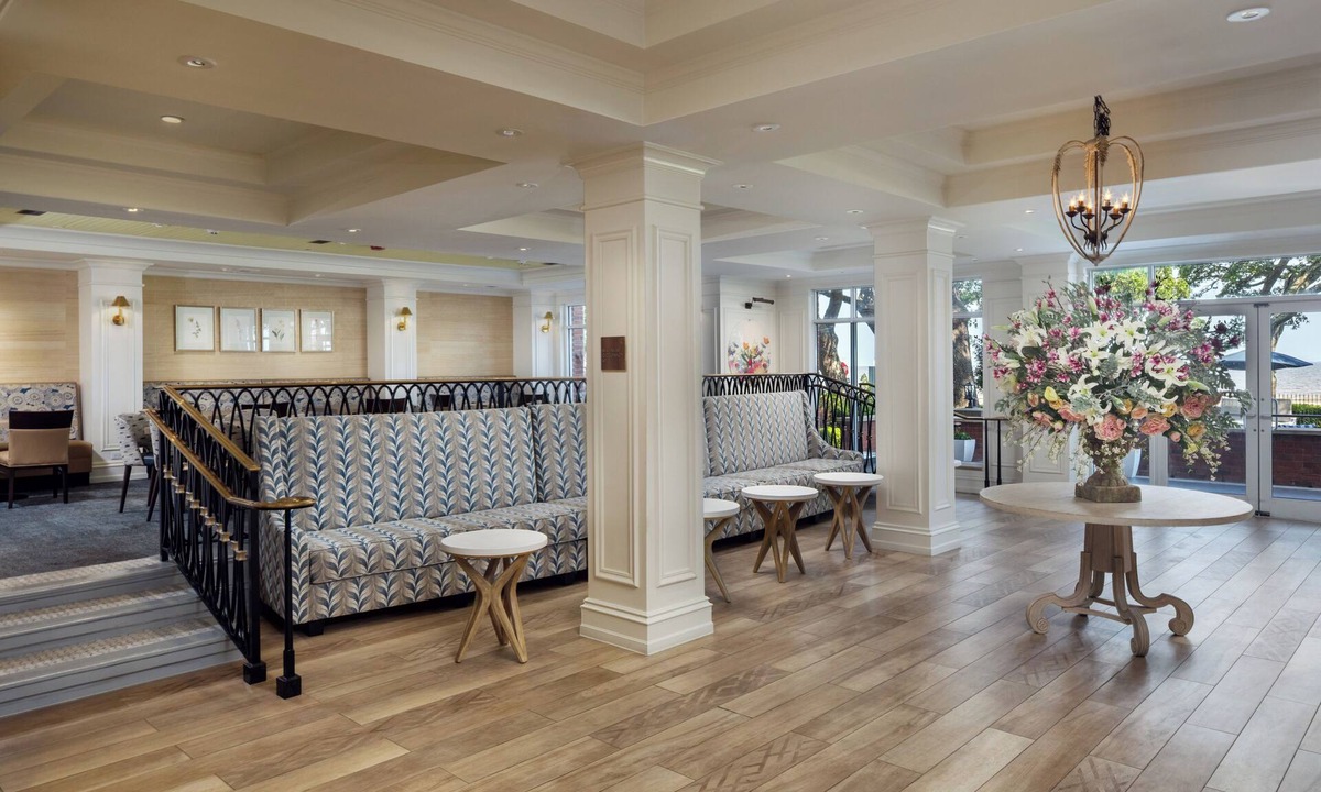 Long Beach Hotel | The Inn at Long Beach