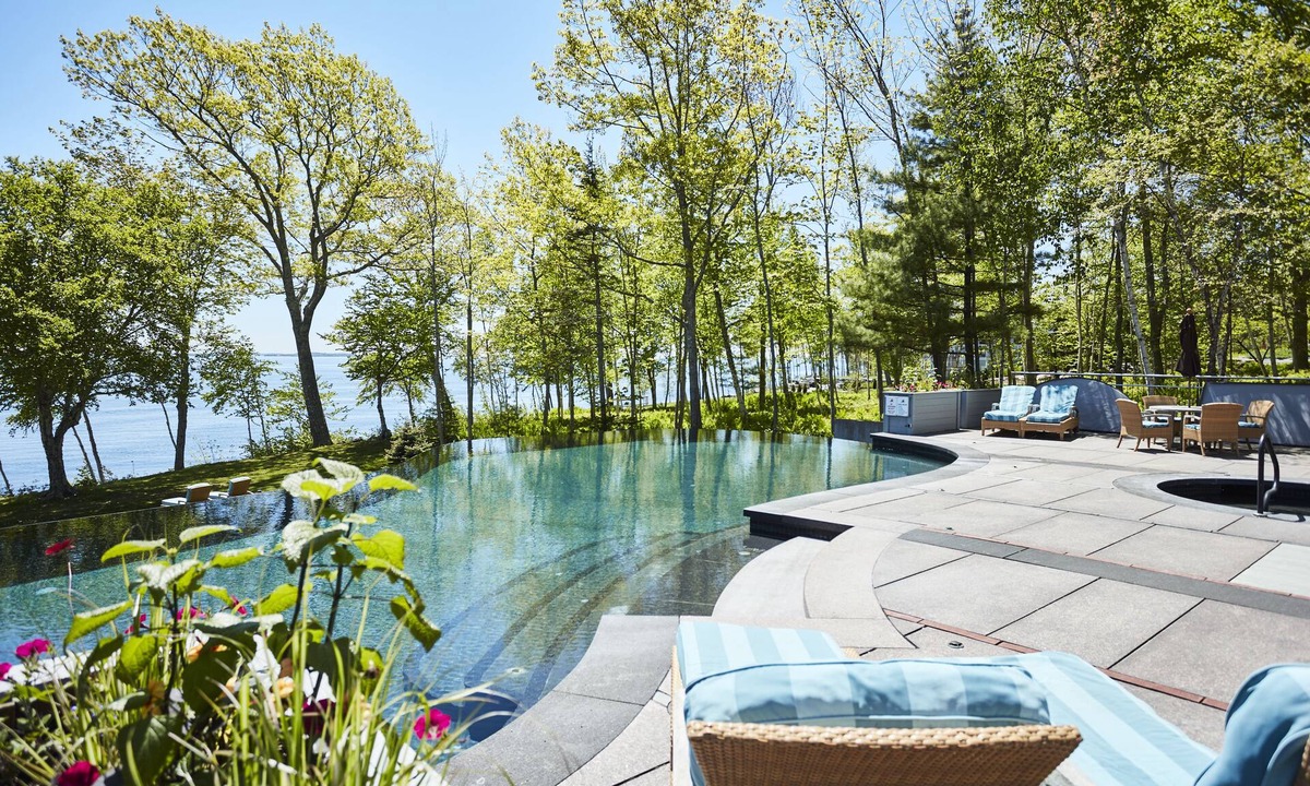 Lincolnville Bed & Breakfast | The Inn at Ocean's Edge