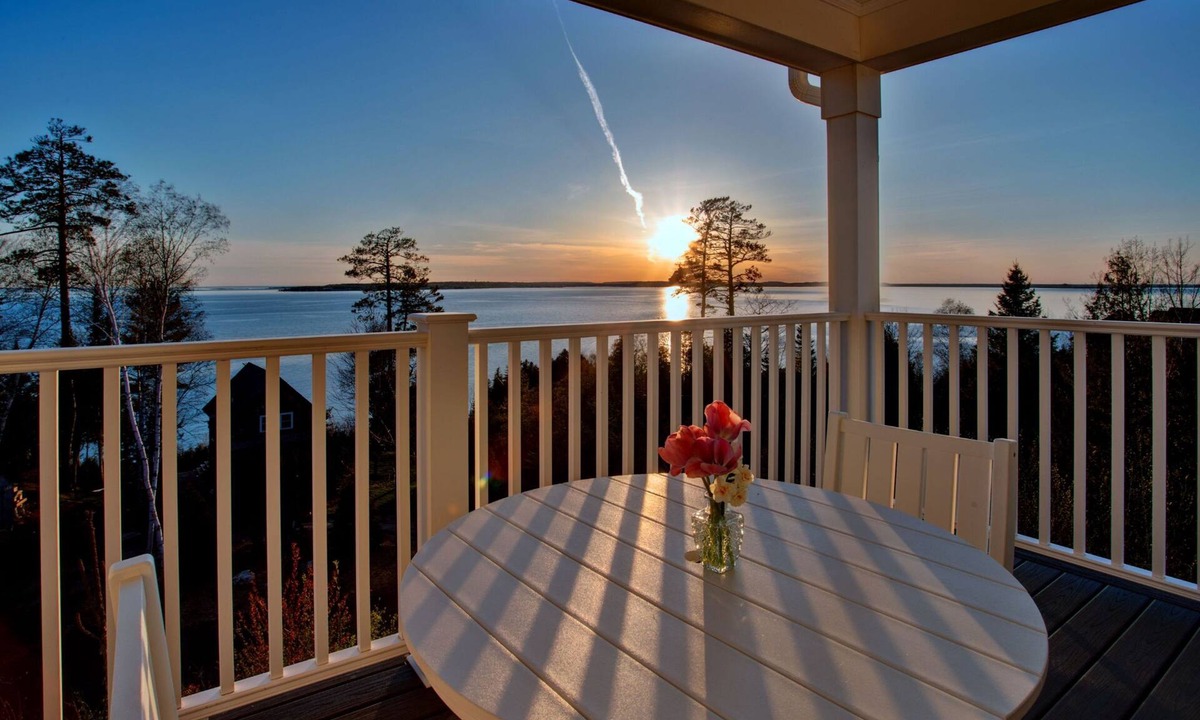 Mackinac Island Hotel | The Inn At Stonecliffe