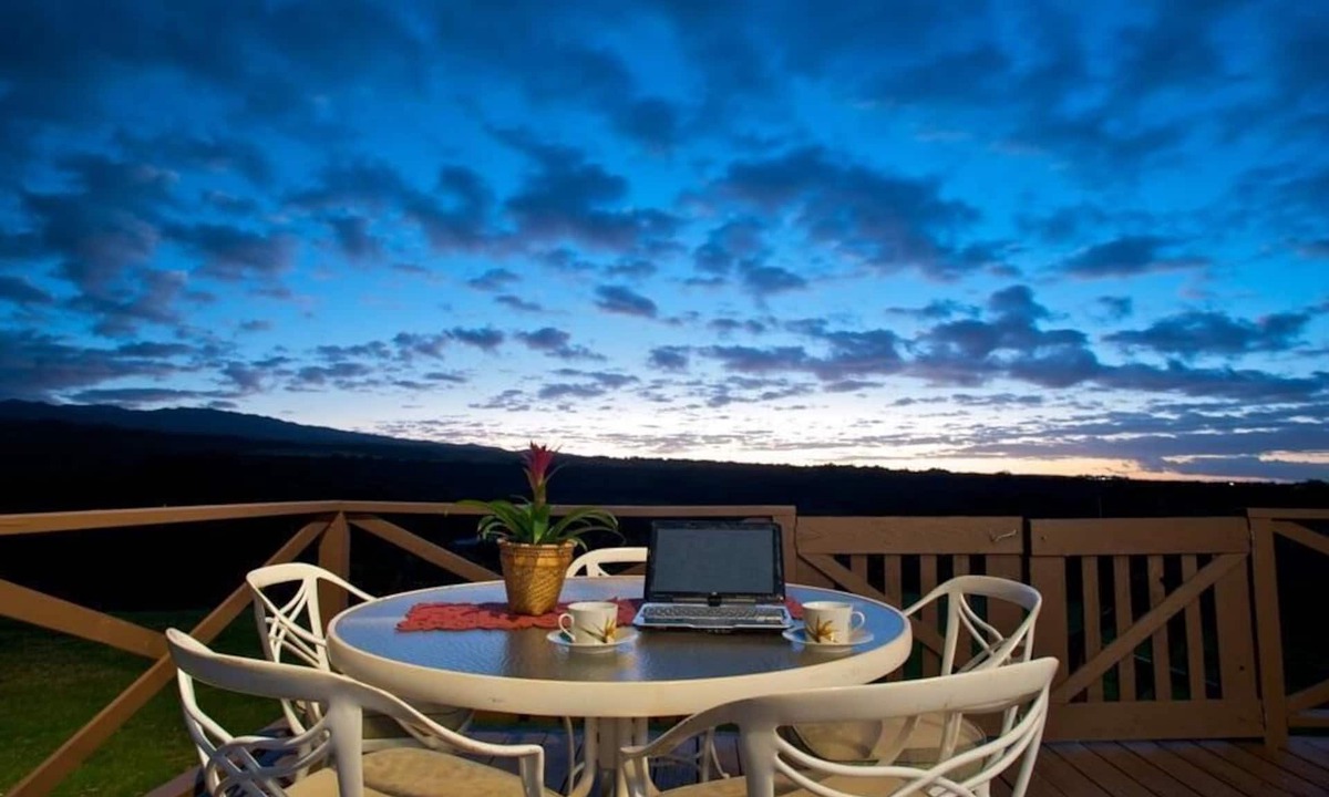 Waimea House | The Ishihara Home- Classic Quality!