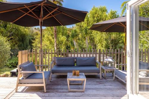 Oneroa House | The Island Veranda