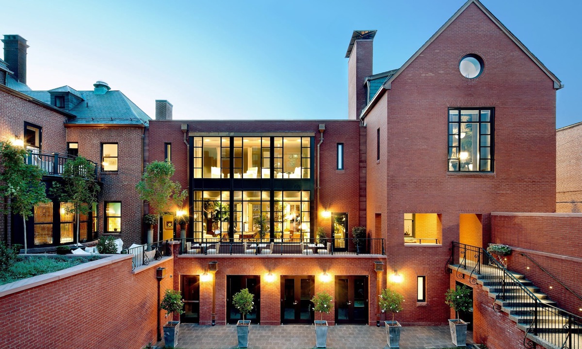 Downtown Baltimore Hotel | The Ivy Hotel