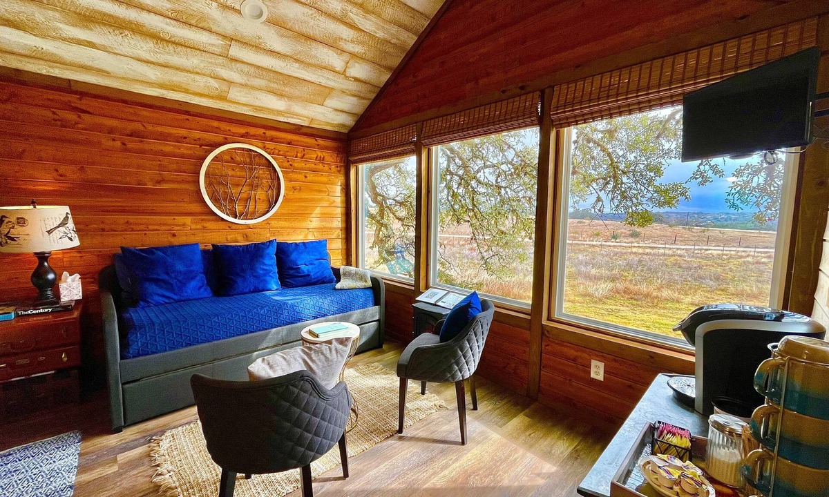 Dripping Springs Cabin | THE JACK: A Beautiful Treehouse Suite overlooking the Texas Hill Country