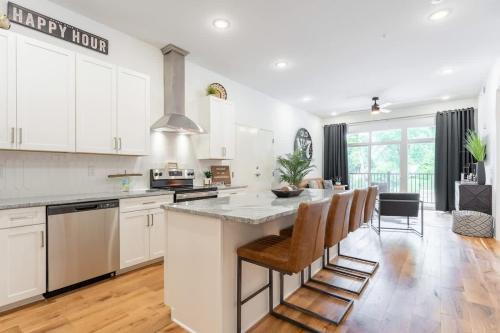 Inglewood House | The Jack Daniels Suite by Stay Local Nashville