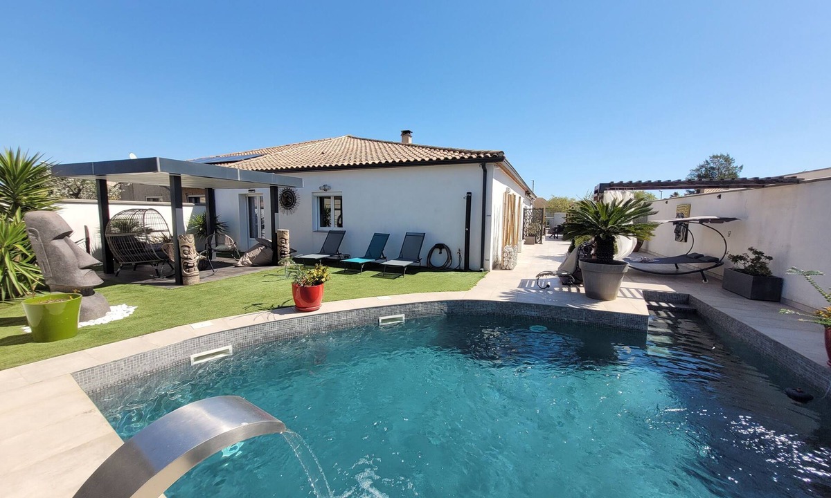 Vendres Villa | The Jade Pearl