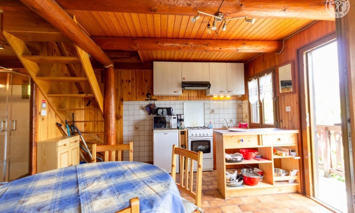 Jarrier House | THE JARRIER BALCONY