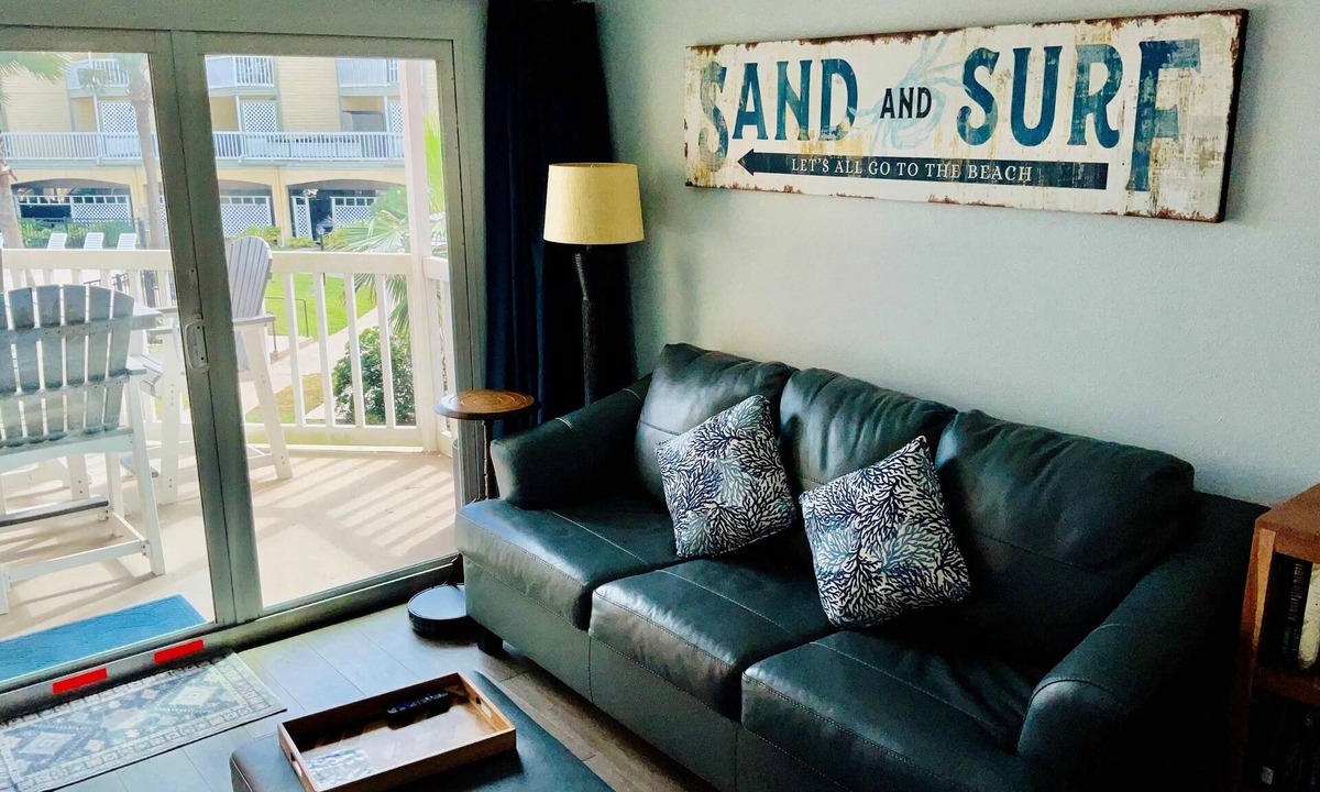 Galveston Condo | The Jellyfish – Resort-style