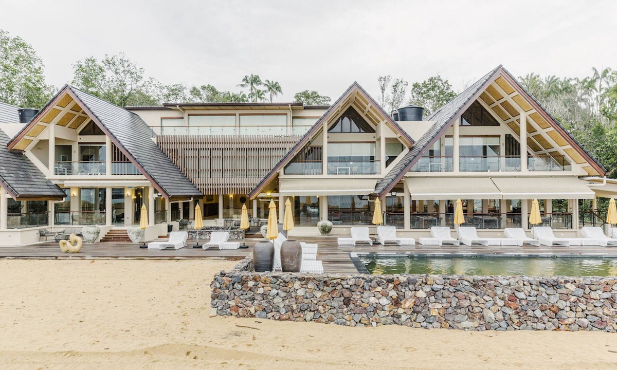 Cherating Hotel | The Kasturi