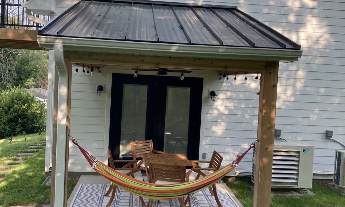 Rocheport Apartment | The Katy Trail Carriage House Rocheport Mo.