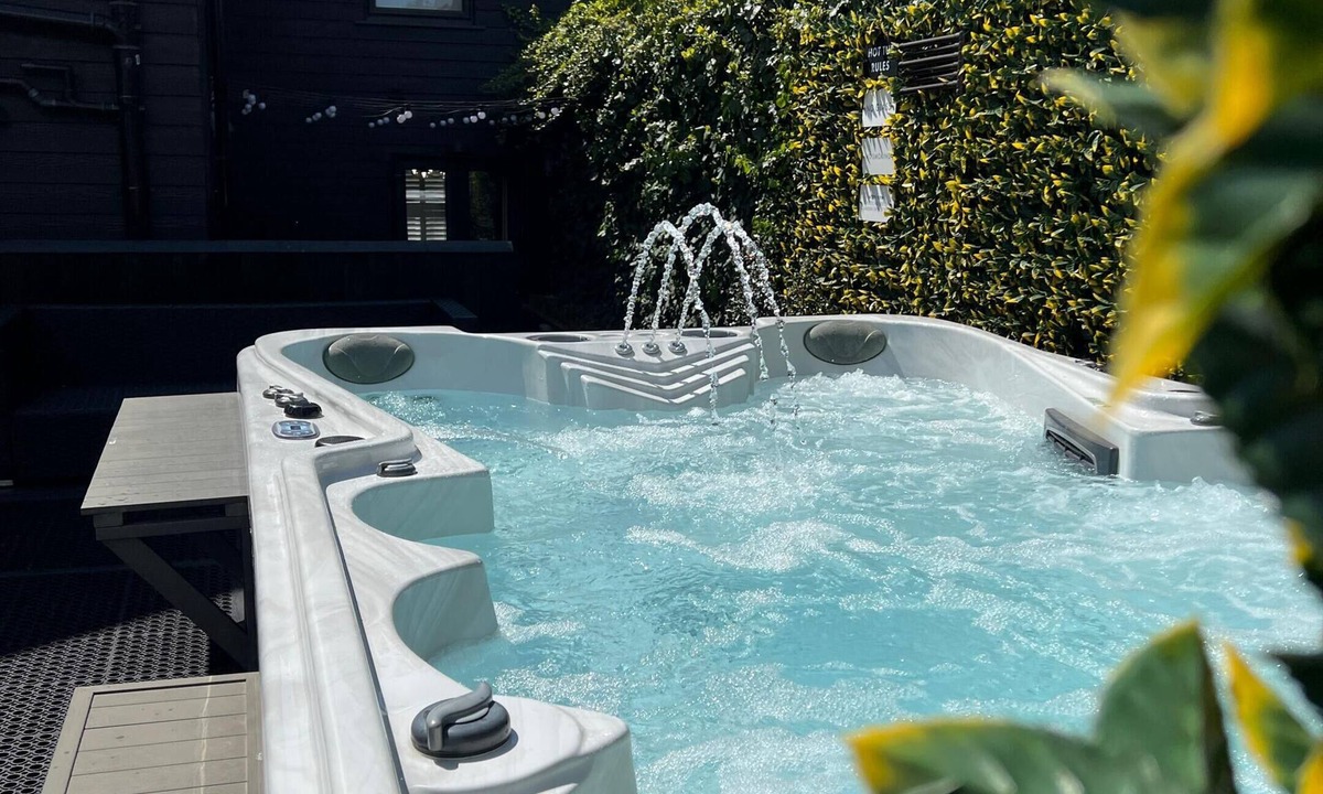 Chelmsford House | The Kings Head