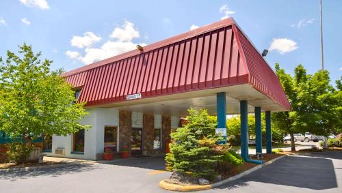 La Grande Hotel | The La Grande Inn