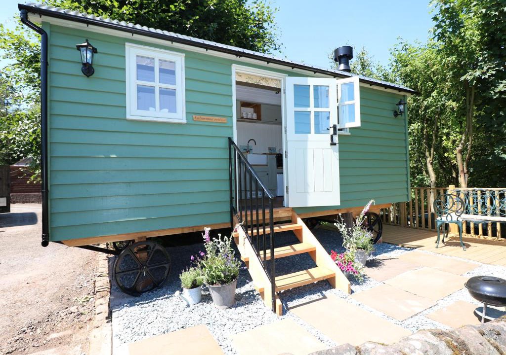 Upper Hulme House | The Laburnum Retreat, Leek