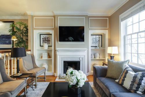 Old Town Alexandria House | The Lafayette