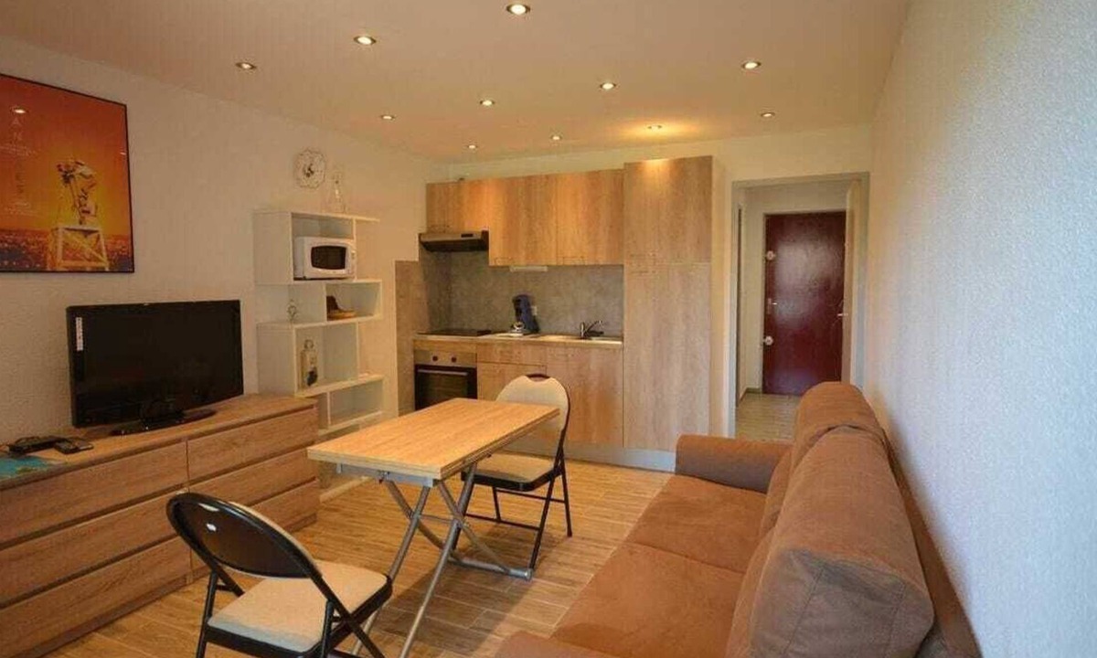 Les Salles-sur-Verdon Apartment | The lake studio