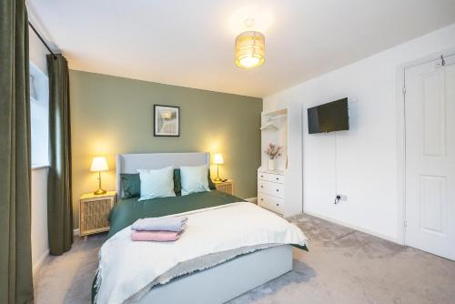 Becontree Apartment | The Lake Hub