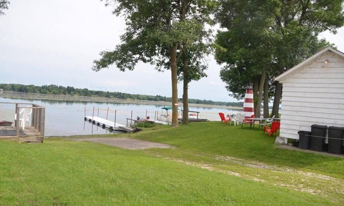 Brier Hill Cabin | The Lakeside Lodge