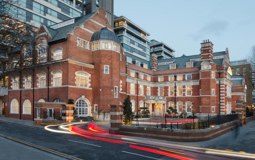 Riverside Hotel | The LaLit London