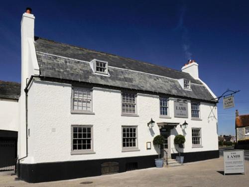 Angmering Hotel | The Lamb at Angmering