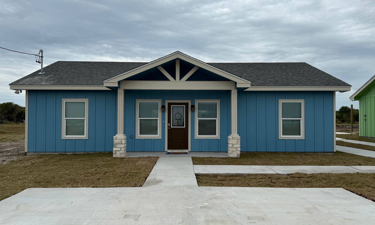 Riviera Beach House | The Landing at Riviera Beach-Blue House