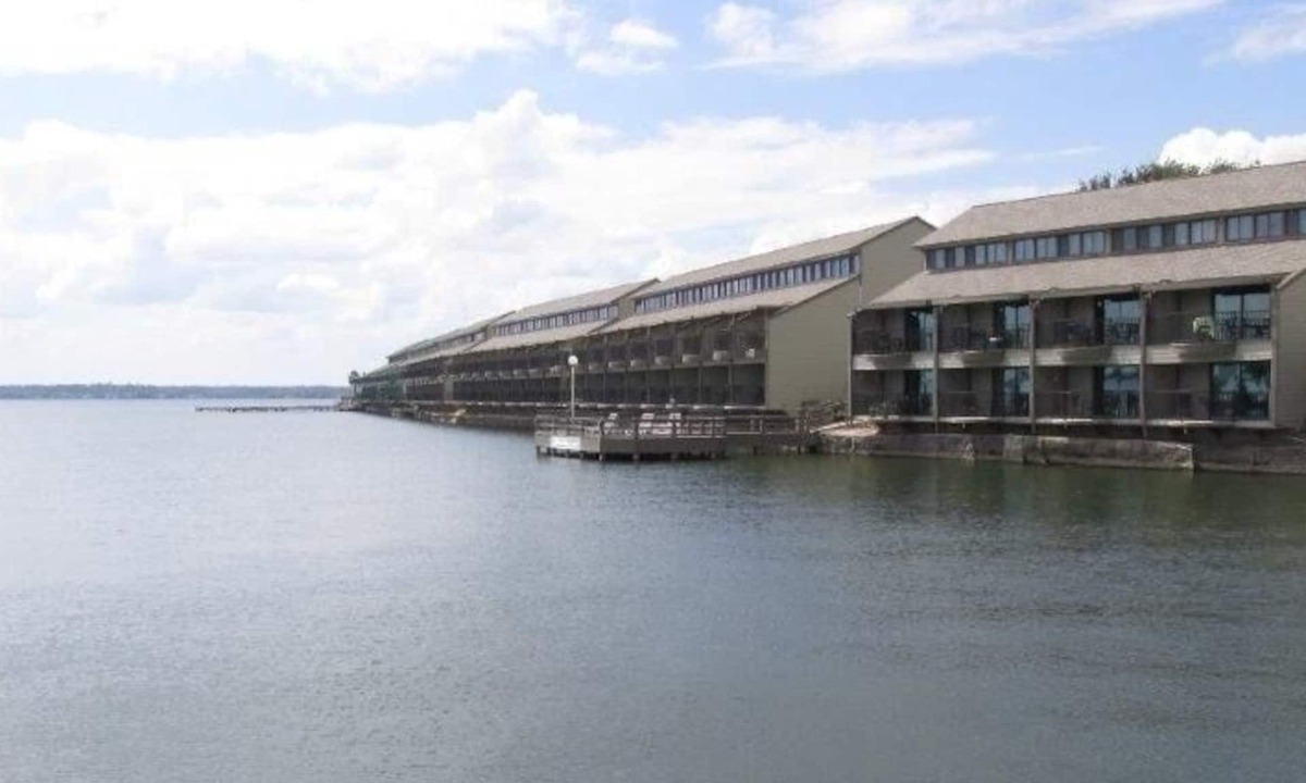 Seven Coves Apartment | The Landing at Seven Coves