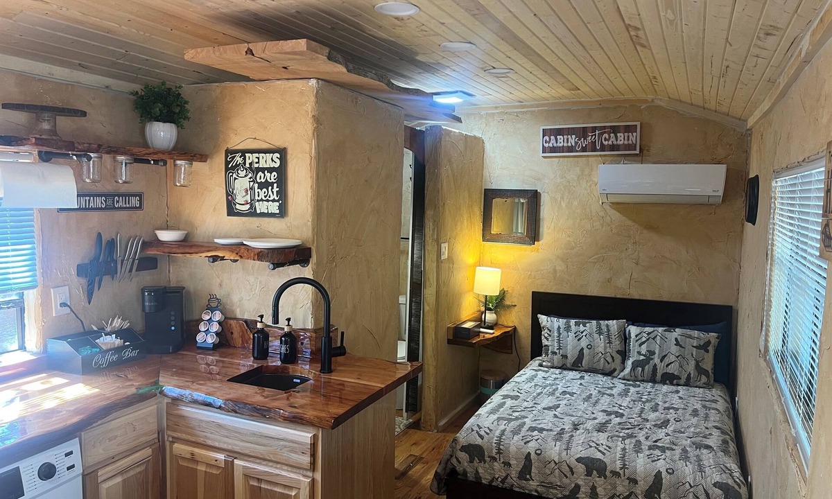Ruidoso Cabin | The Last Resort In the Historic Upper Canyon