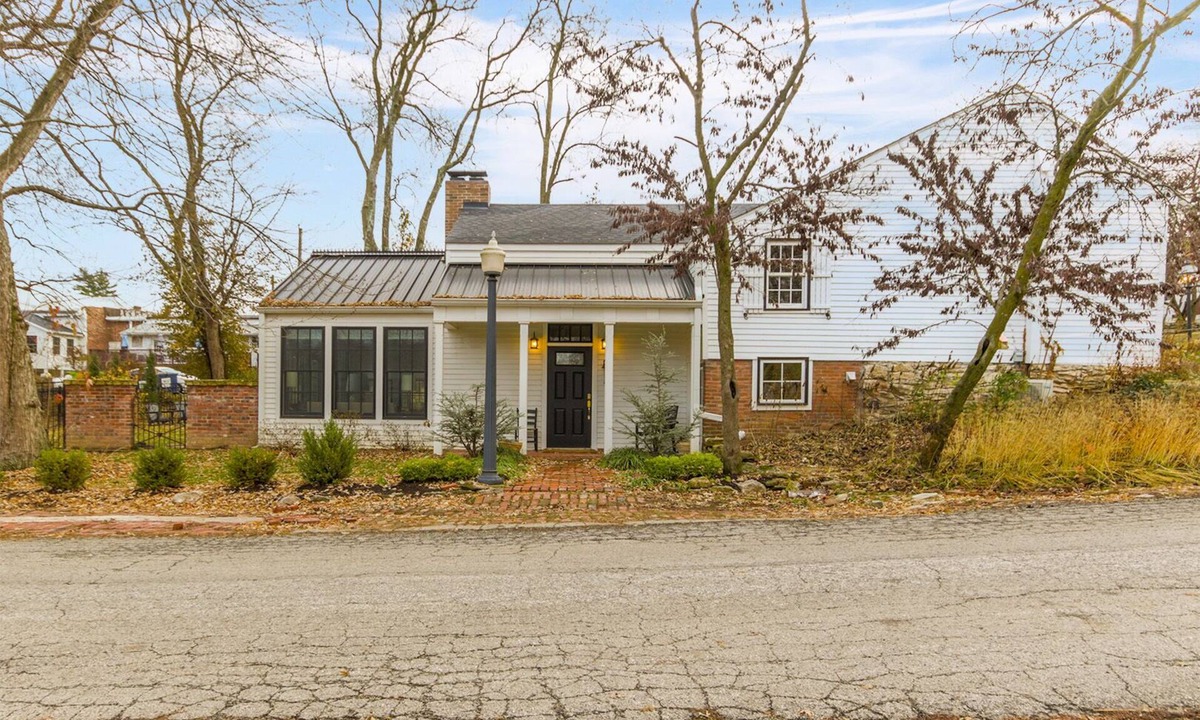 Arrow Rock House | The Latch House Arrow Rock