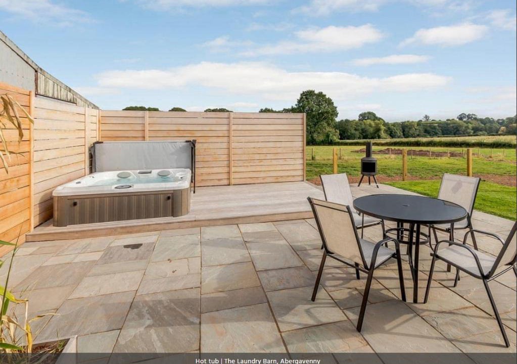 Llantilio Crossenny House | The Laundry Barn