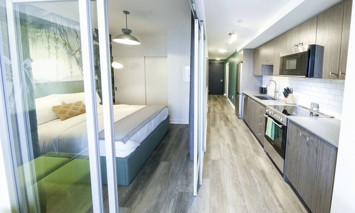 Kitchener Hotel | The Laundry Rooms Station Park Kitchener