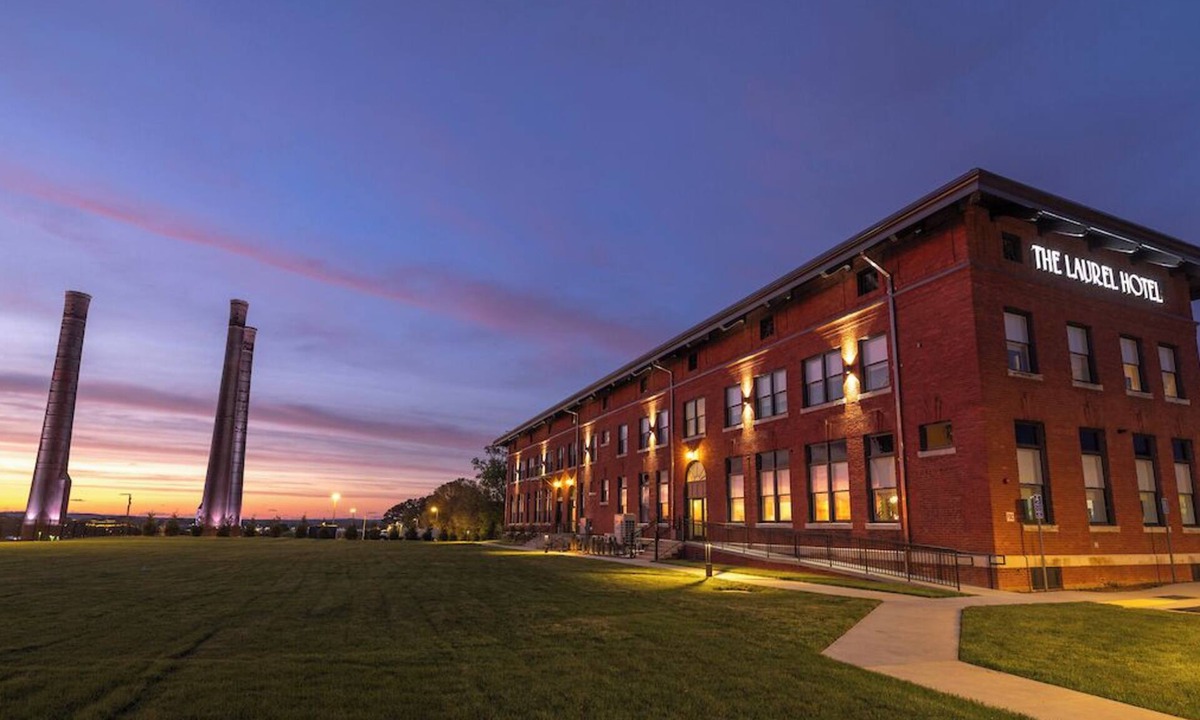 Danville Hotel | The Laurel Hotel