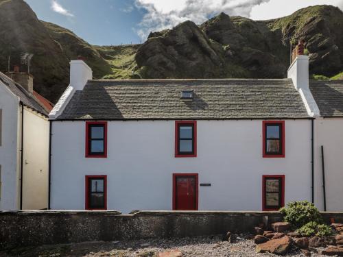 Fraserburgh House | The Laurels