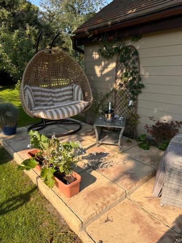 Broad Hinton House | The Laurels Retreat