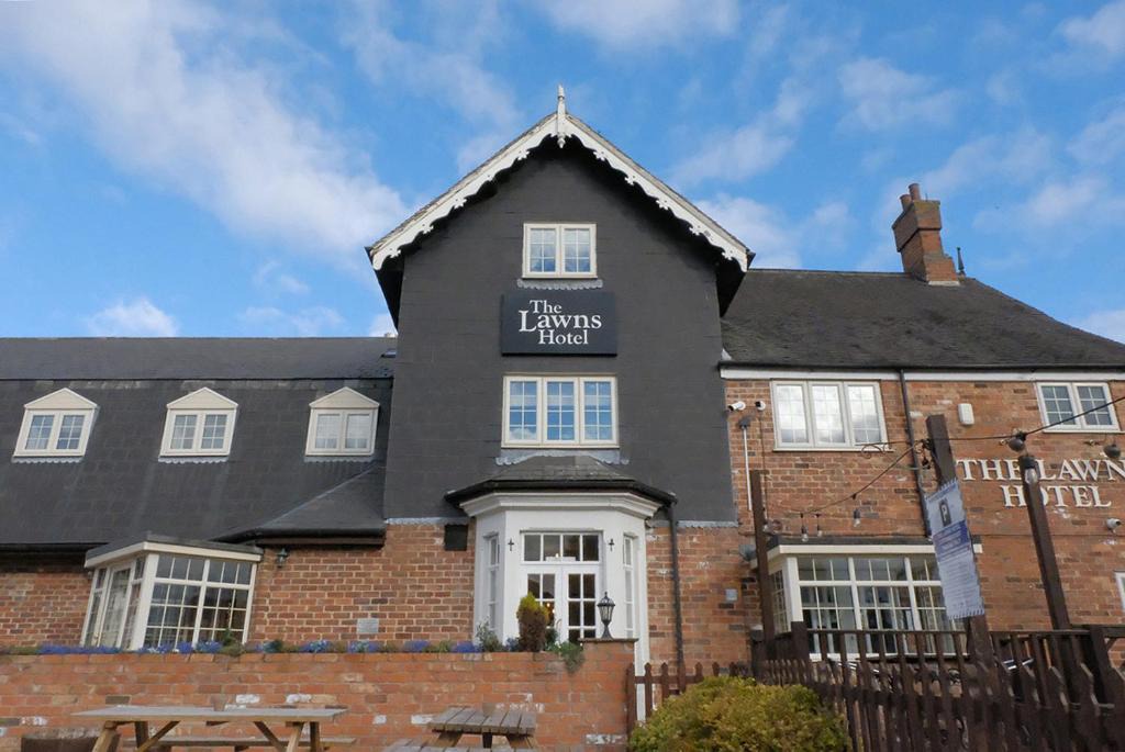 Chellaston Hotel | The Lawns Hotel