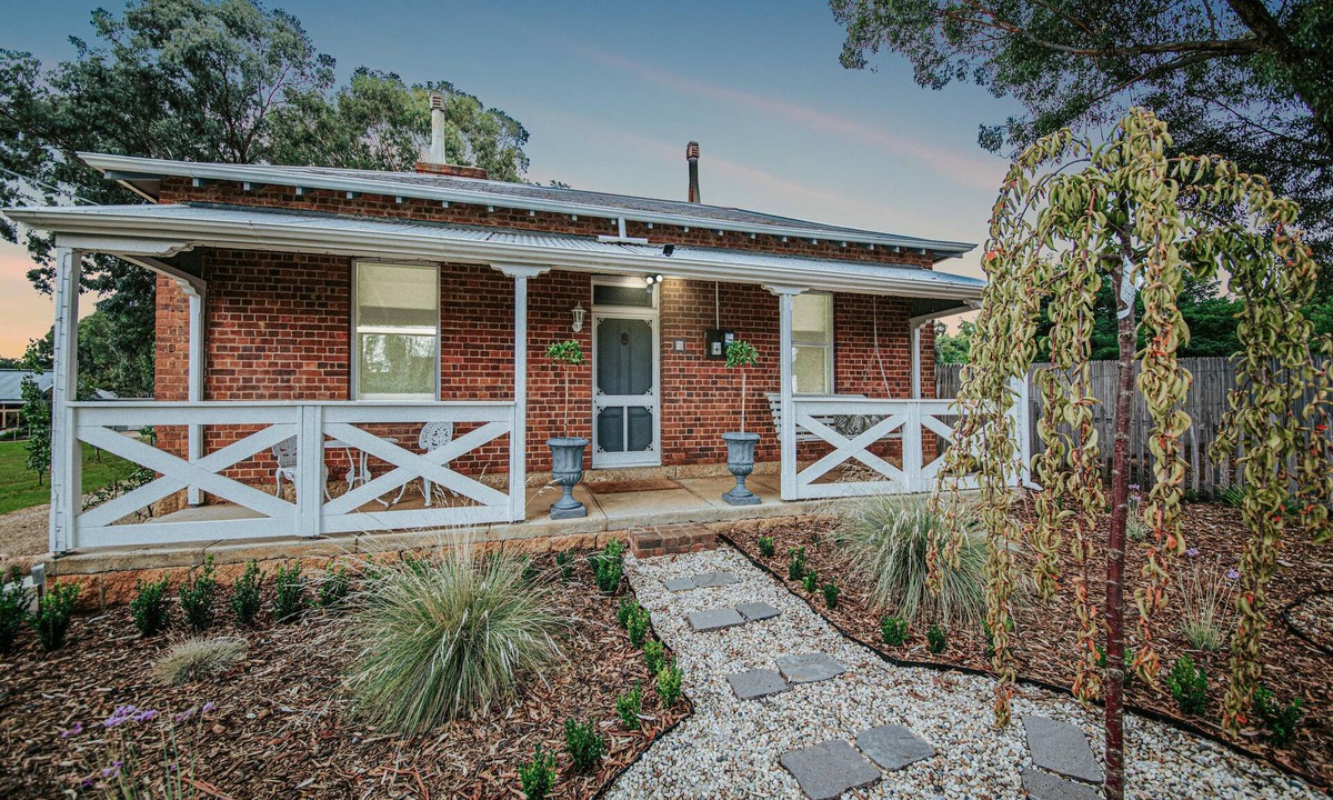 Chiltern House | The Lazy Lock-Up