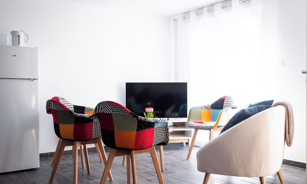 Oye-Plage Apartment | The Leaning Tower