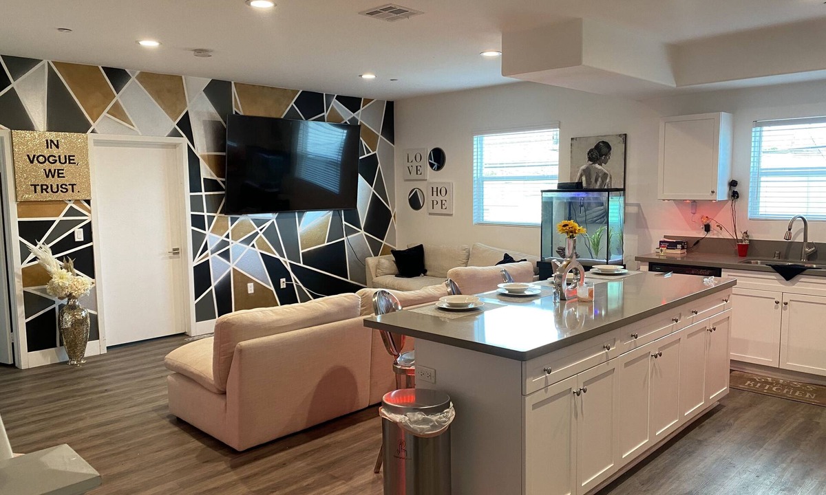 NoHo Arts District House | THE LED TOWNHOUSE
