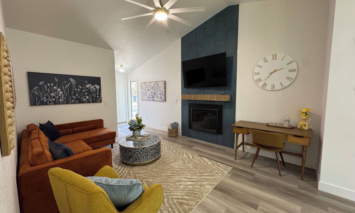 Eagle House | - The Lemon Drop - only 2 minutes to historic downtown Eagle!