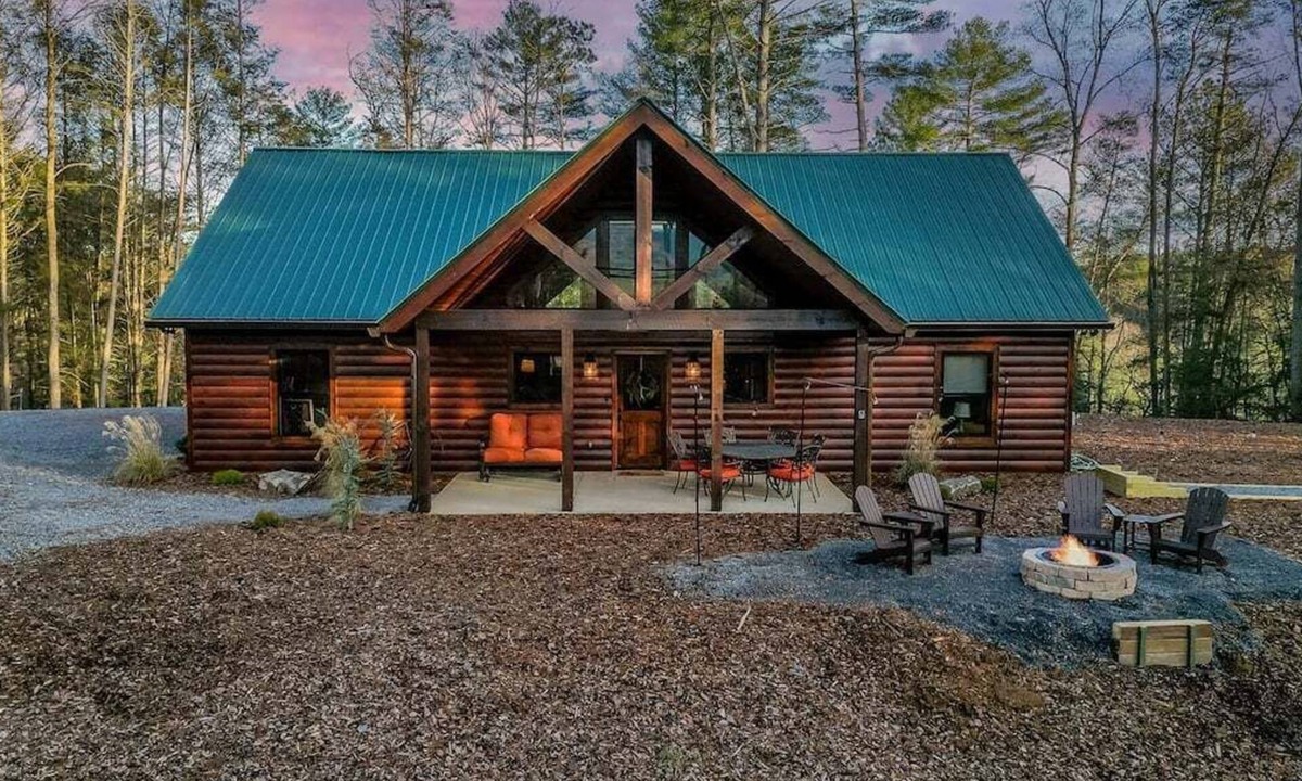 Ellijay Cabin | The Liberty Lookout II | Ellijay, Ga