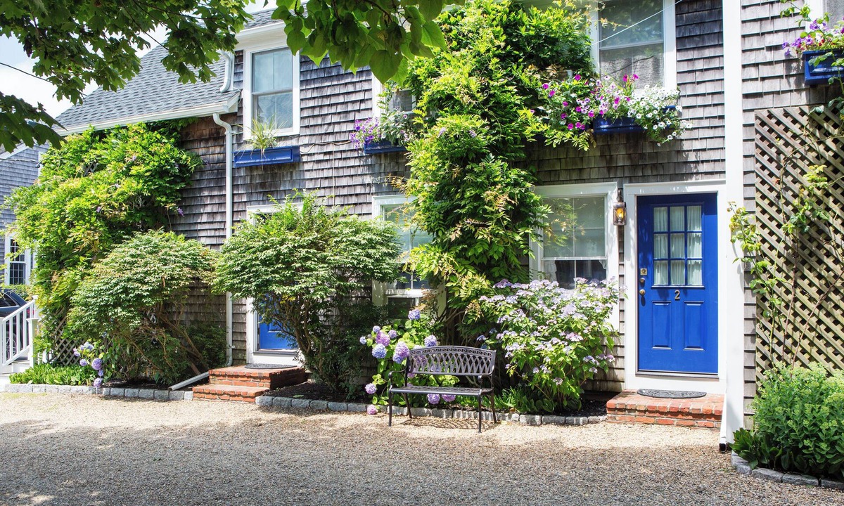 Edgartown House | The Lightkeepers Inn