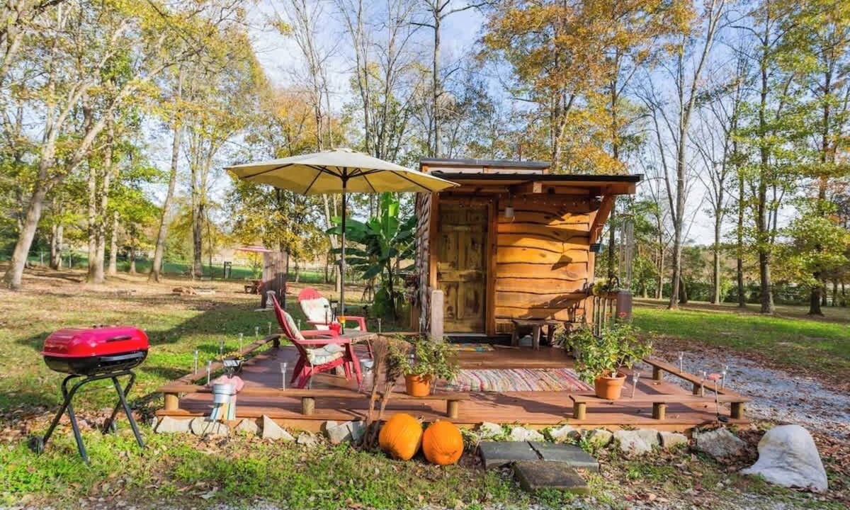 Lebanon Apartment | The Limerence Tiny House - The Legend!