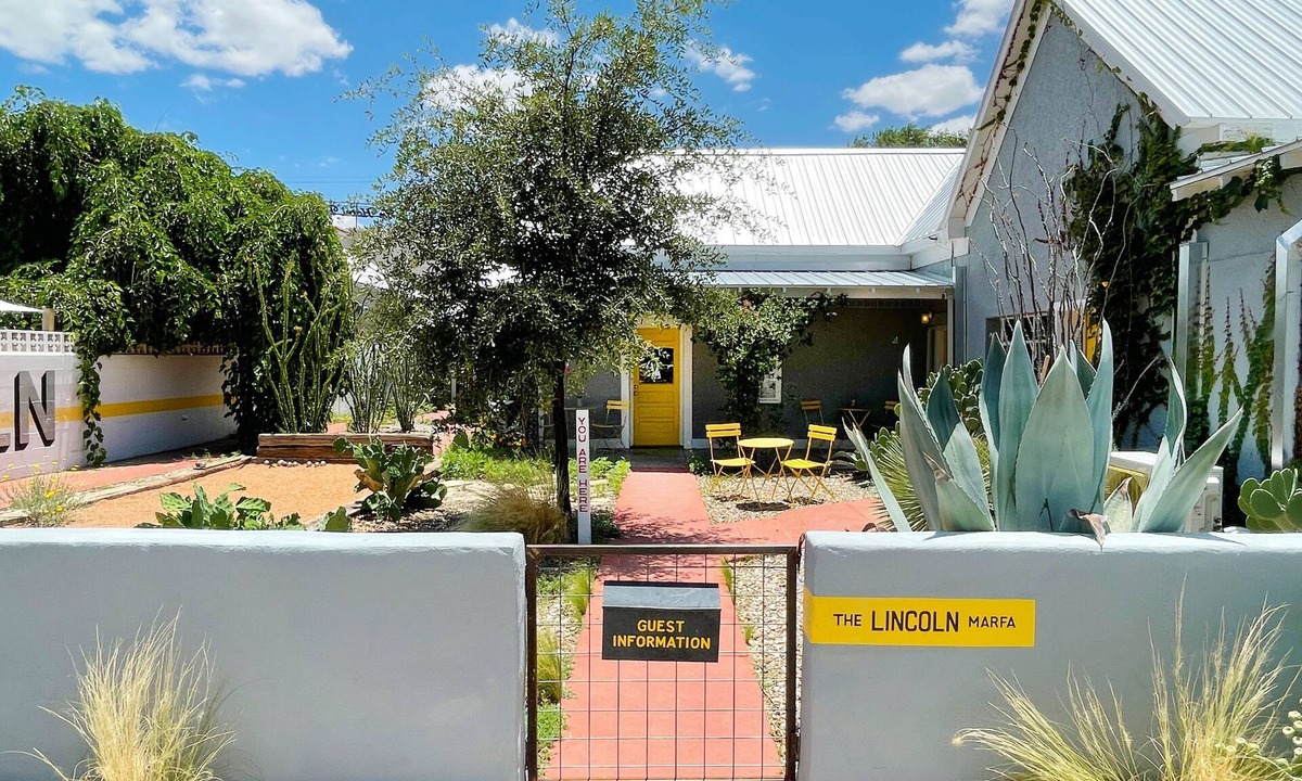 Marfa Apartment | The Lincoln Marfa
