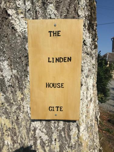 Saint-Yrieix-les-Bois House | The Linden House