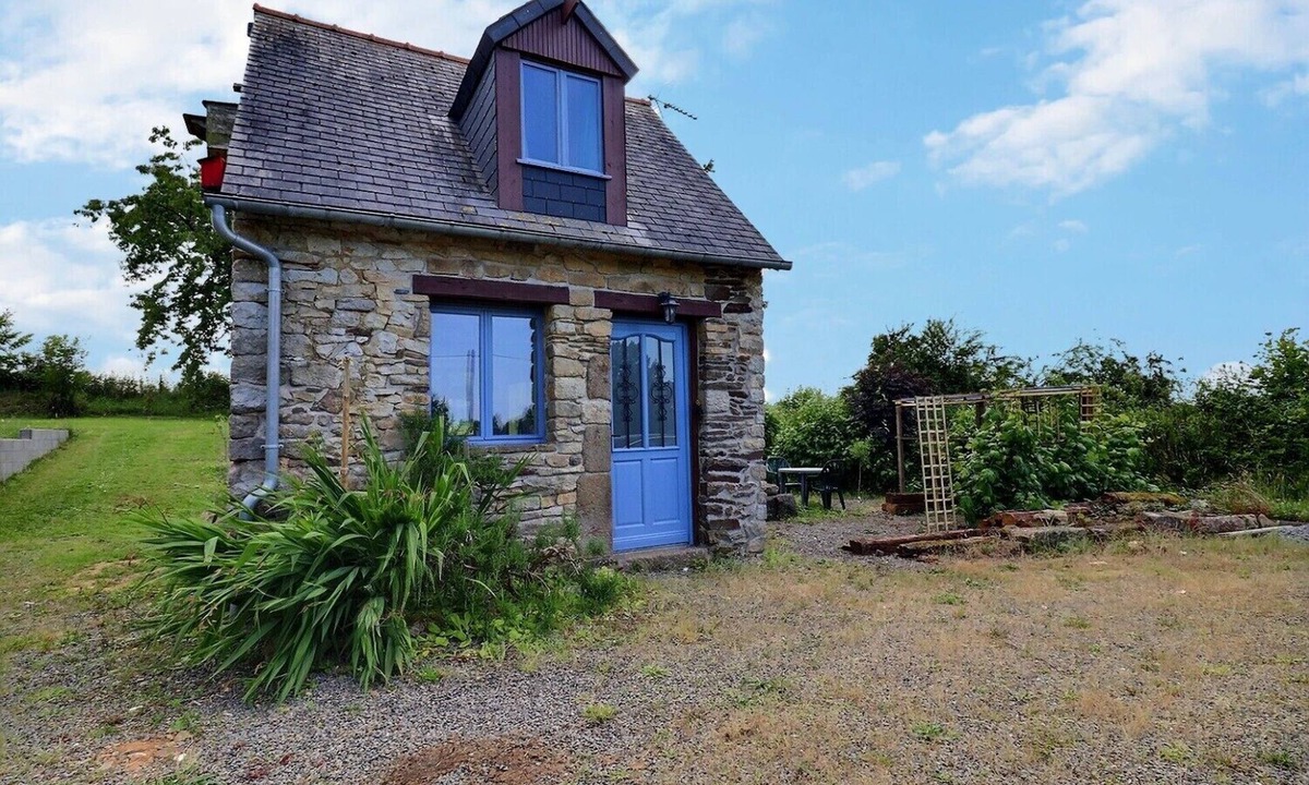 Tremblay House | The little blue house