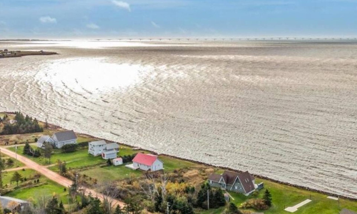 Fernwood House | The Little Beach Getaway